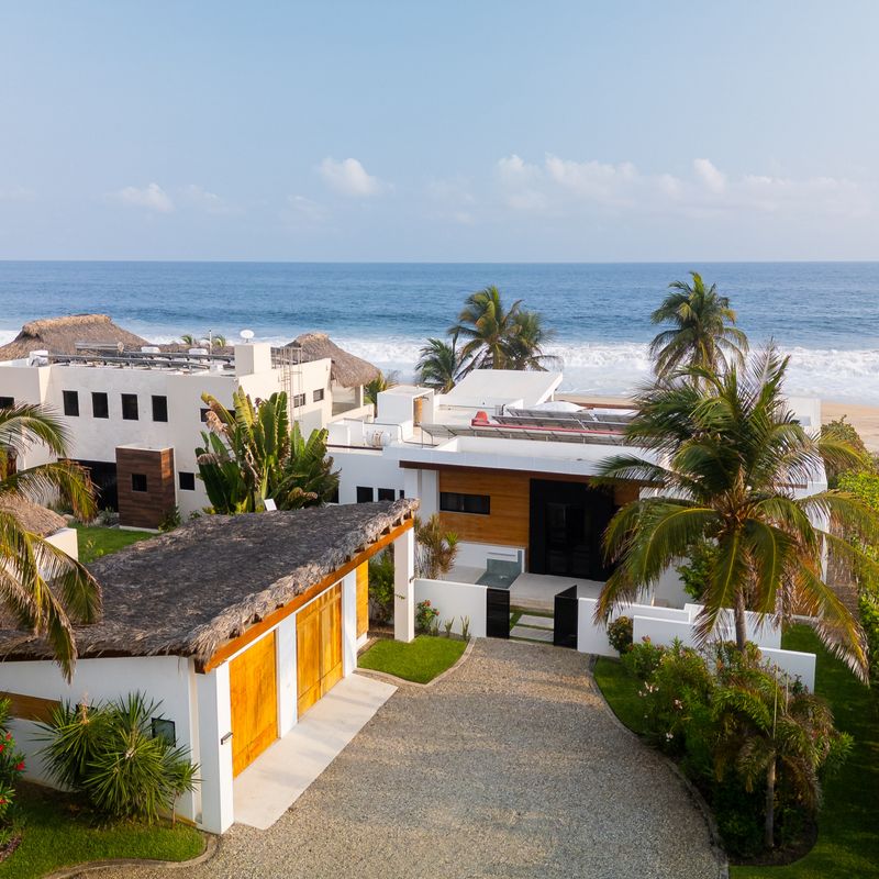 Beachfront Villa in Puerto Escondido