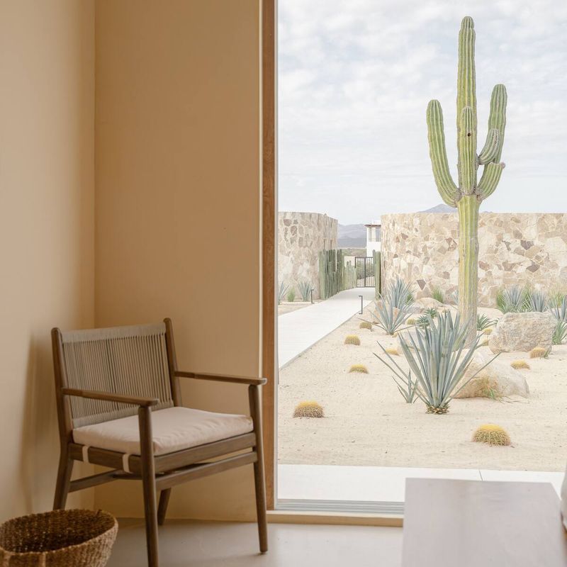 Beachfront Villa in La Ribera