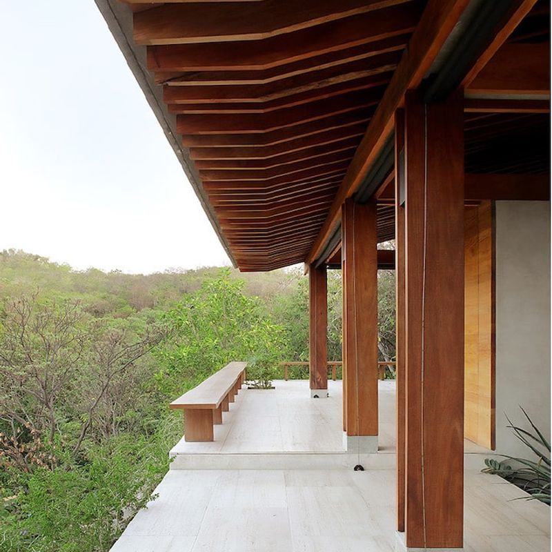 Cliffside Villa in Mazunte