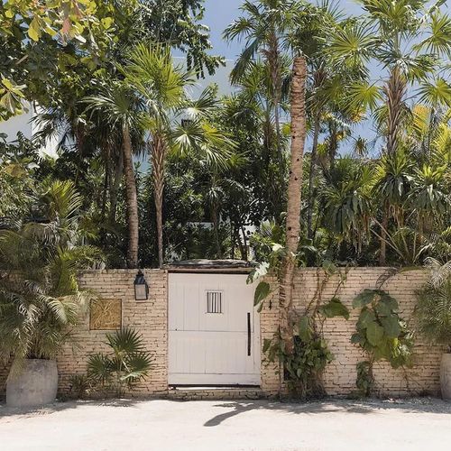 Villa in Soliman Bay 