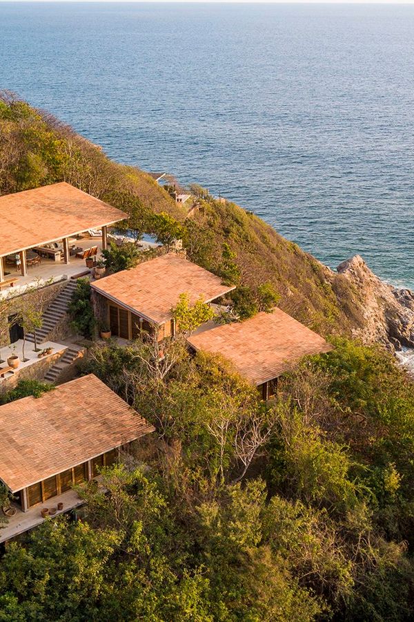 Cliffside Villa in Mazunte