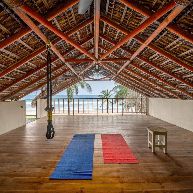 Oceanfront Villa in Santa María Colotepec