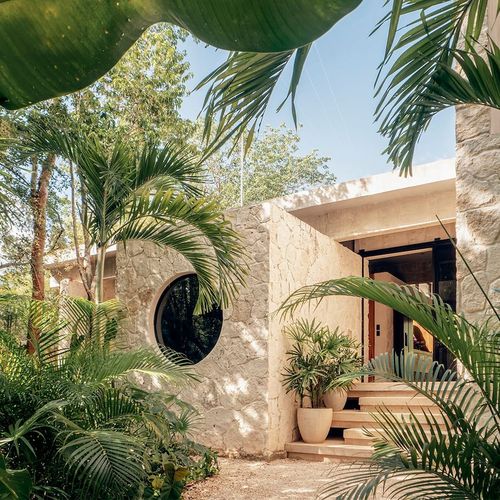 Designer Home in Macario Gómez