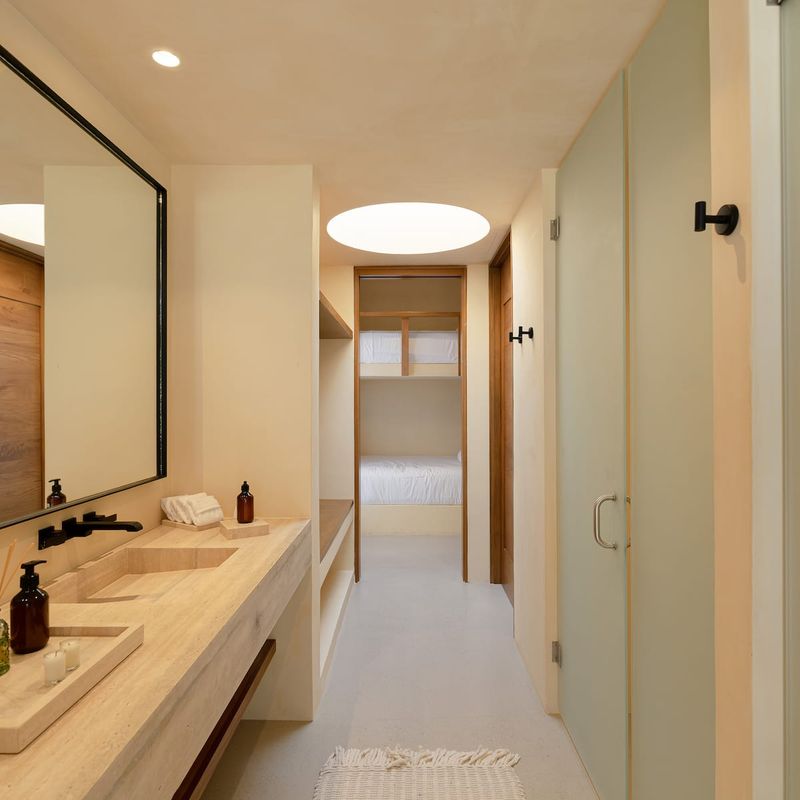 Beachfront Villa in La Ribera