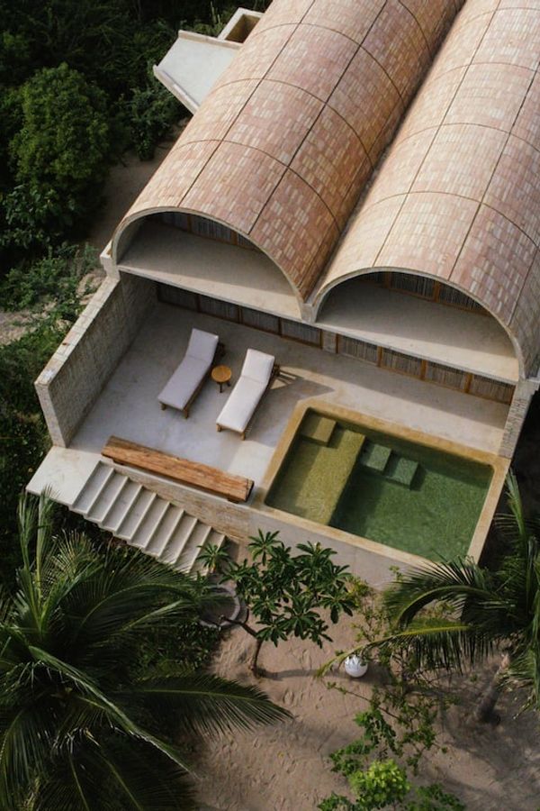 Designer home in Ventanilla