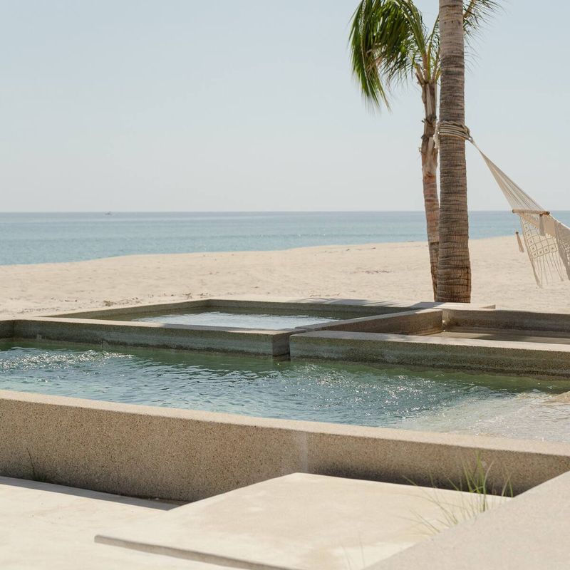 Beachfront Villa in La Ribera