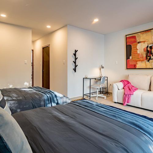 Row Home in Roma Sur