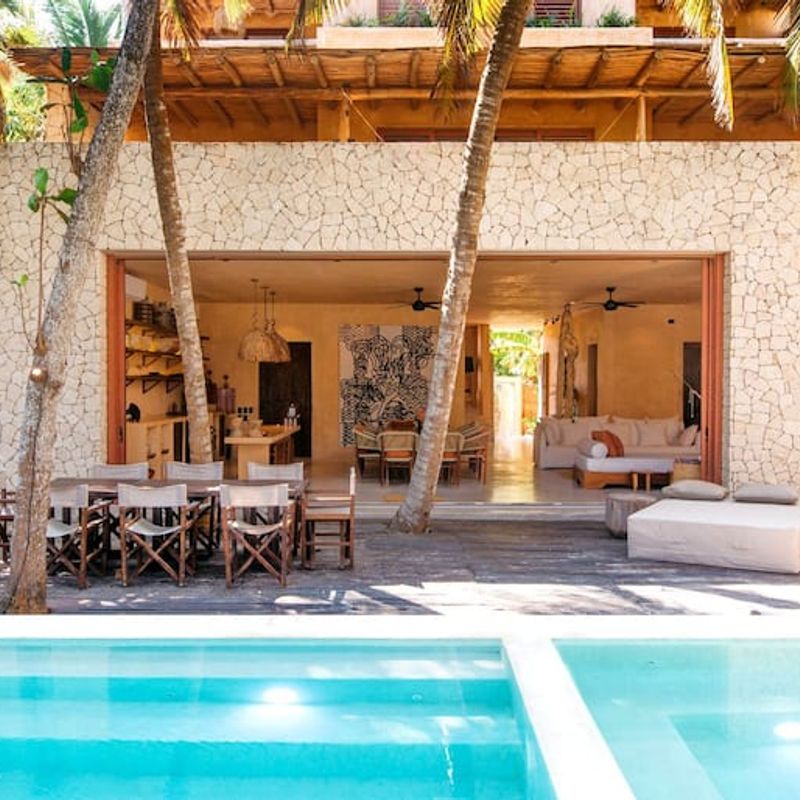 Beach Villa in Soliman Bay