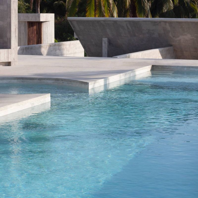 Brutalist Home in El Venado