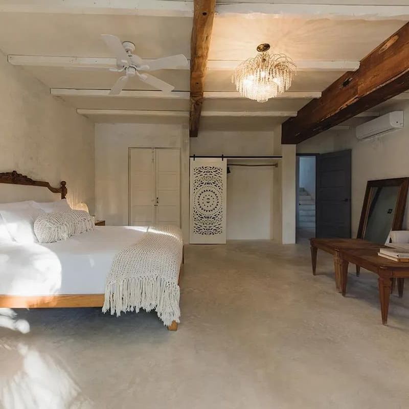 Villa in Soliman Bay 