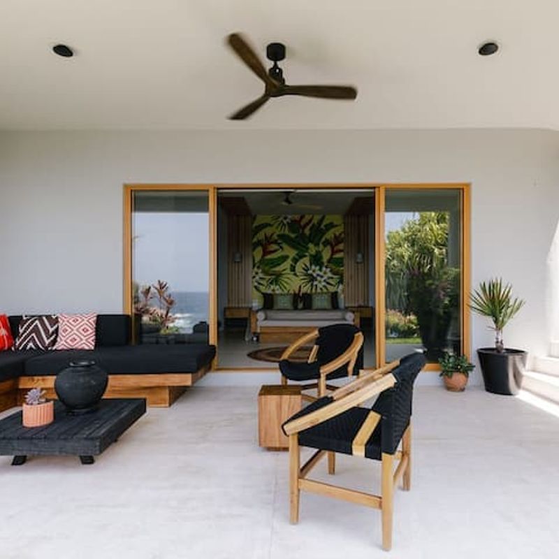 Cliffside Villa in Puerto Escondido