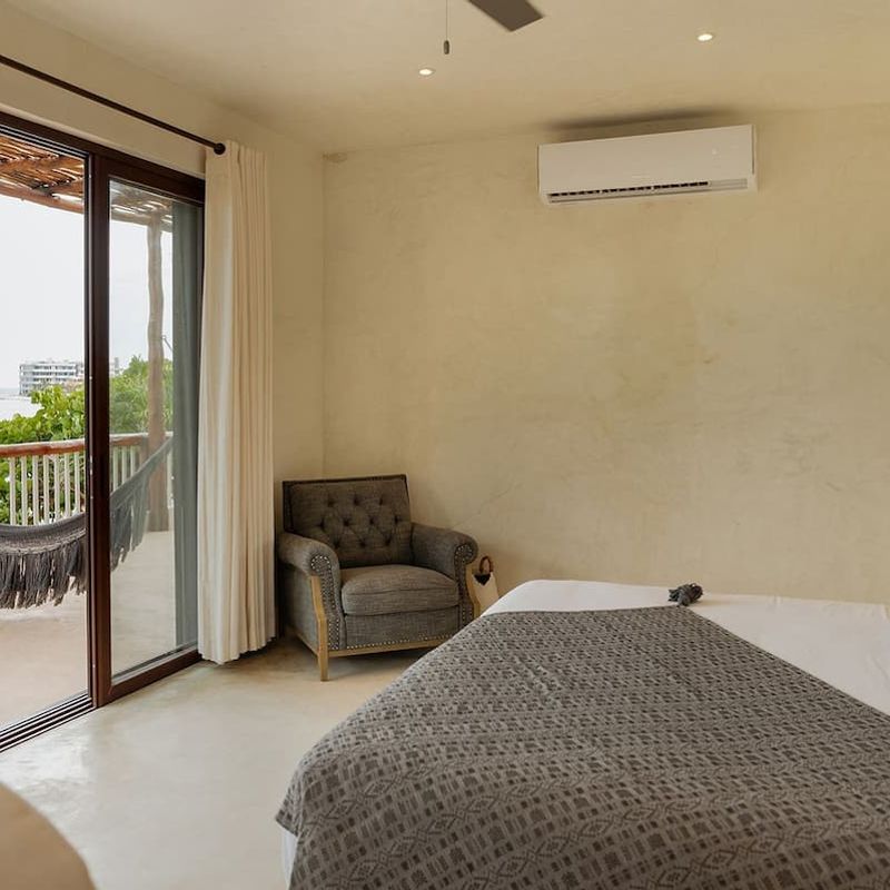 Villa in Soliman Bay