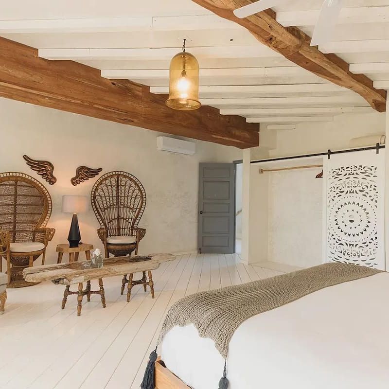 Villa in Soliman Bay 