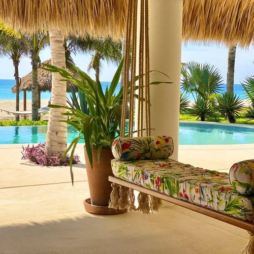 Beachfront Villa in La Barra