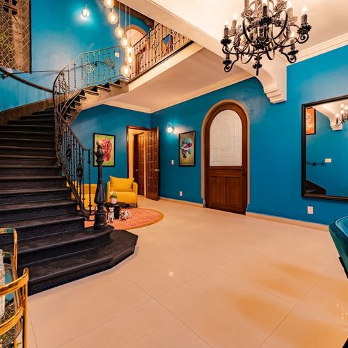 Large Home in Cuauhtemoc