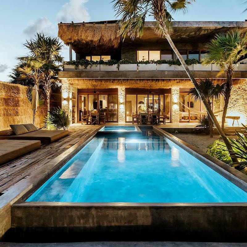 Beachfront Villa in Soliman Bay 