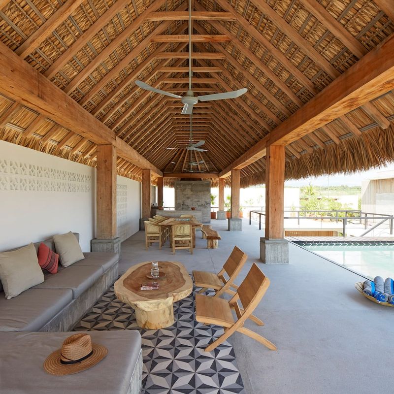 Designer Villa in Santa Elena el Tule