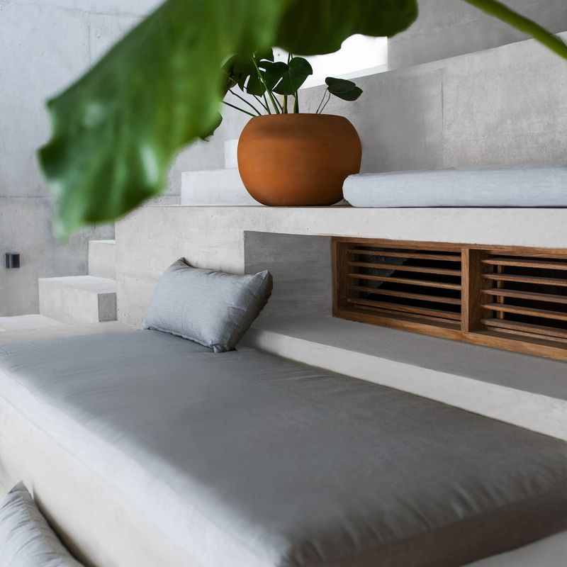 Brutalist Home in La Punta