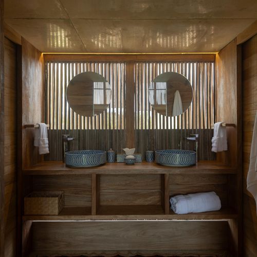 Designer home in Ventanilla