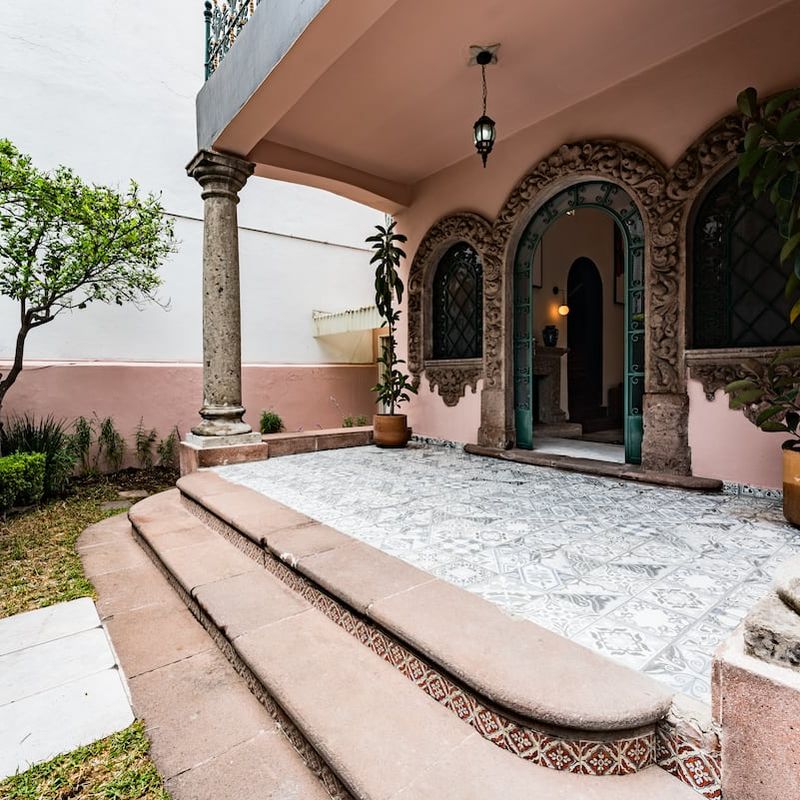 Large Home in Roma Norte