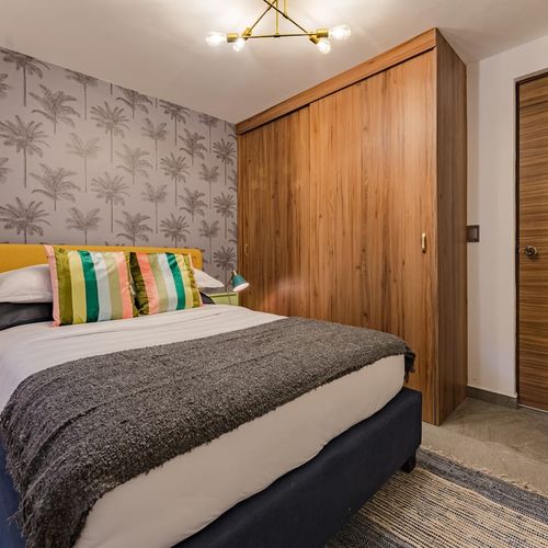 Large Home in Roma Sur