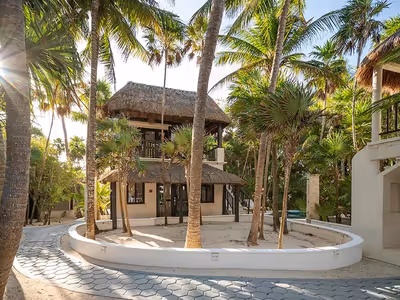 Casita Corazón Tres