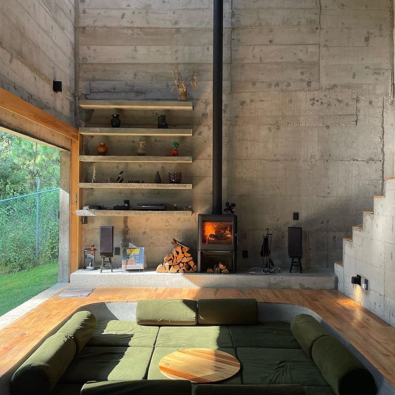 Brutalist Home in Mountains Outside CDMX