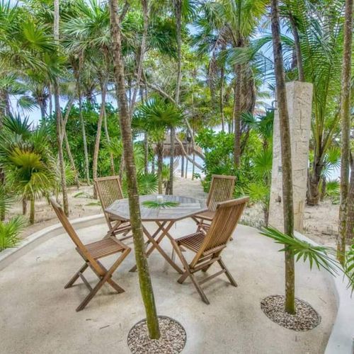 Beach Bungalow in Soliman Bay