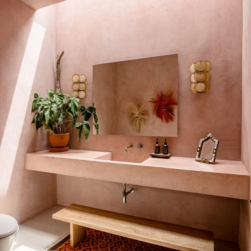 Beachfront Villa in Los Naranjos