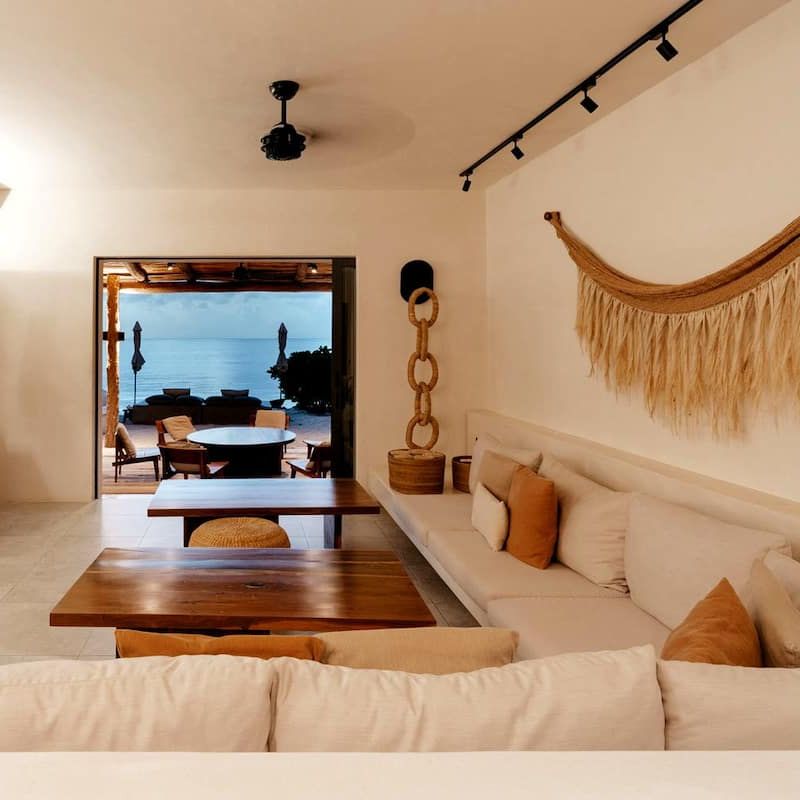 Beachfront Villa in Tankah Bay