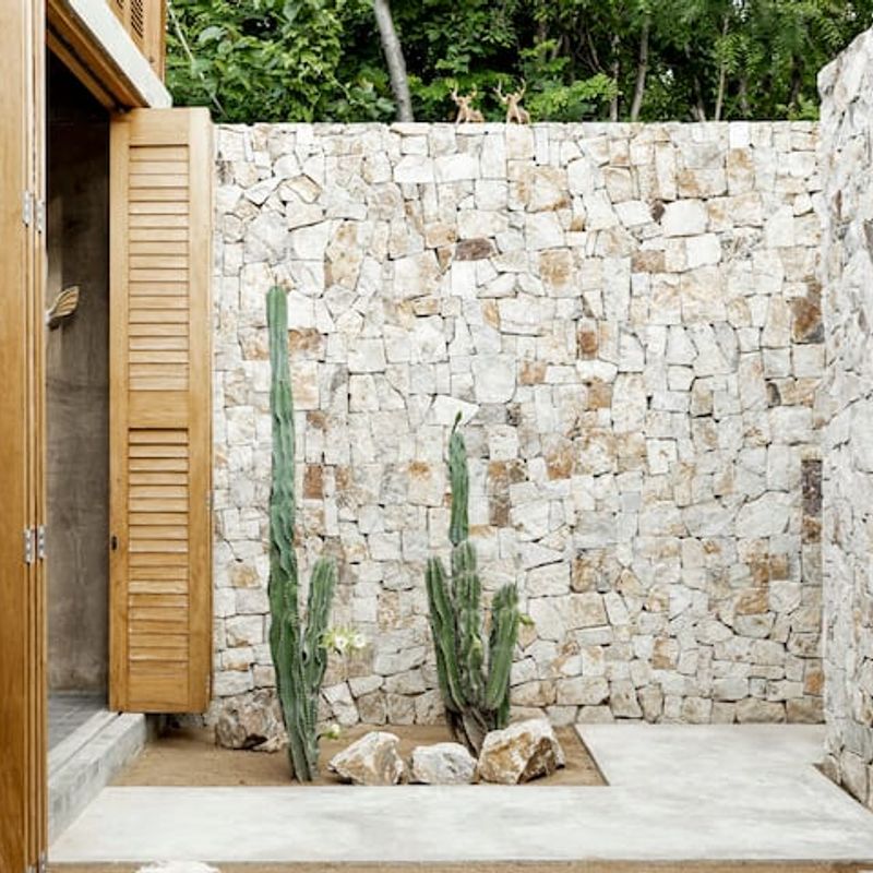 Cliffside Villa in Mazunte