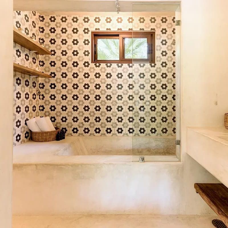 Villa in Soliman Bay 