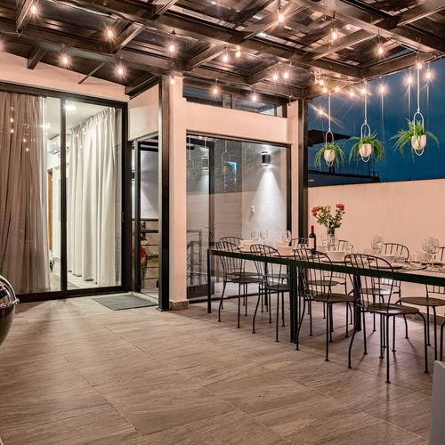 Row Home in Roma Sur