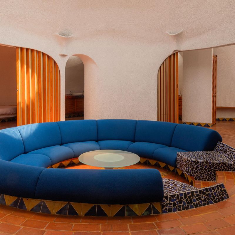 Conjunto Satelite in Satelite