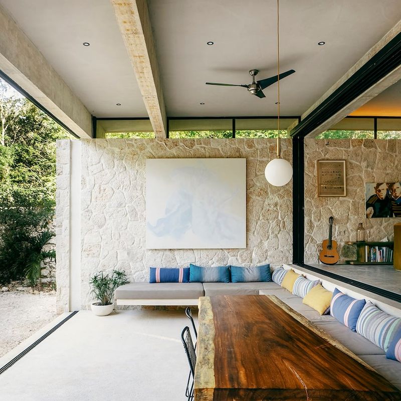 Designer Home in Macario Gómez