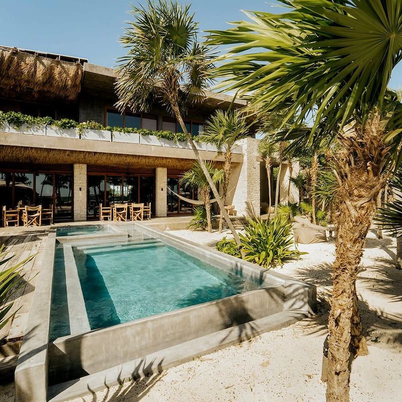 Beachfront Villa in Soliman Bay 