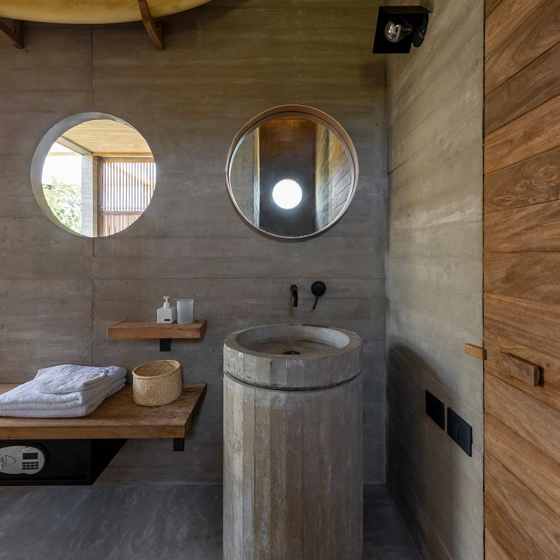 Designer Home in Casa Wabi Area