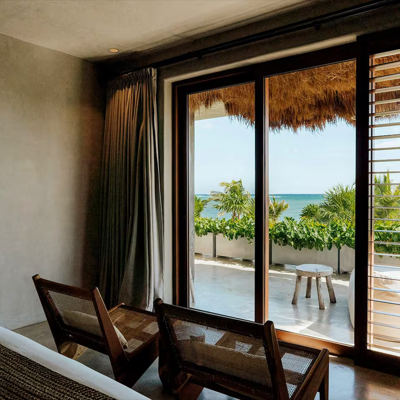 Beachfront Villa in Soliman Bay 