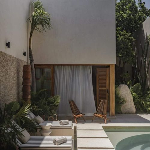 Home in Paseo de Montejo