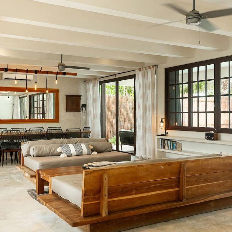 Villa in Soliman Bay