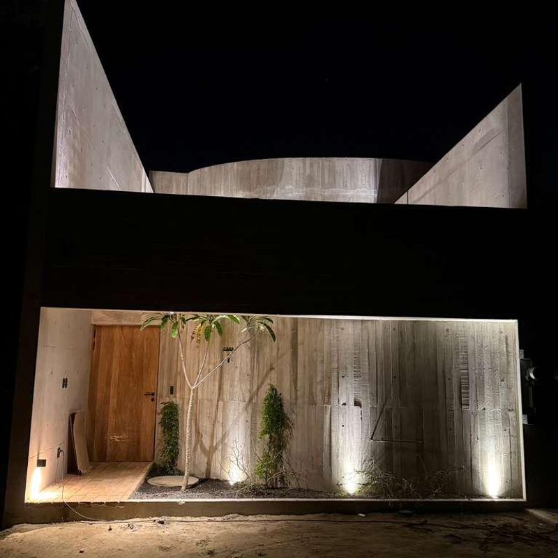 Brutalist Home in La Punta