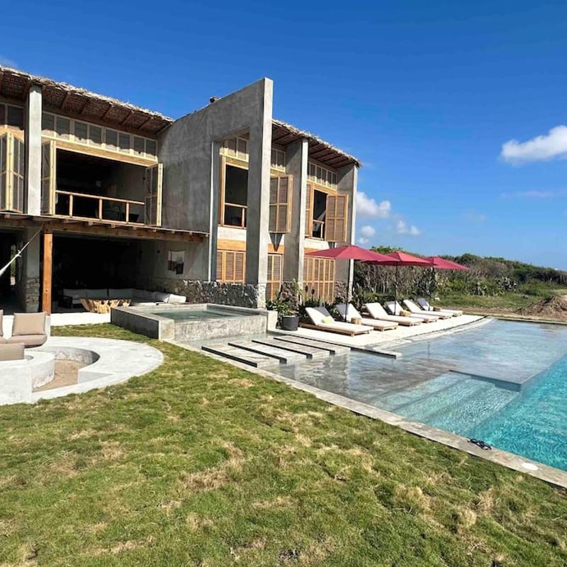 Designer Villa in Plataforma