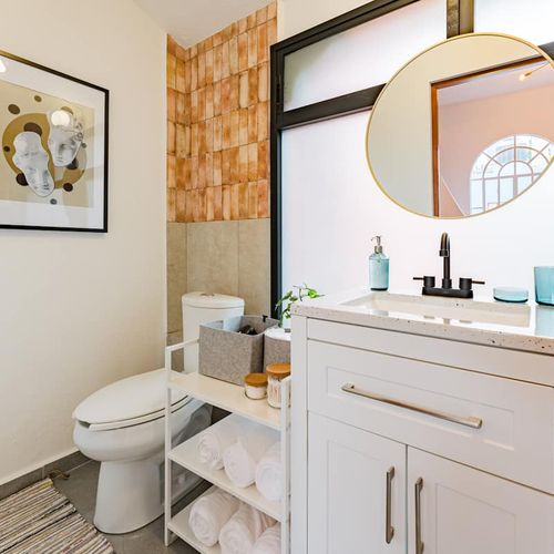 Large Home in Anzures