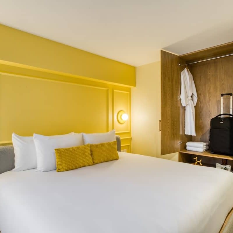 Two Apartments in Condesa