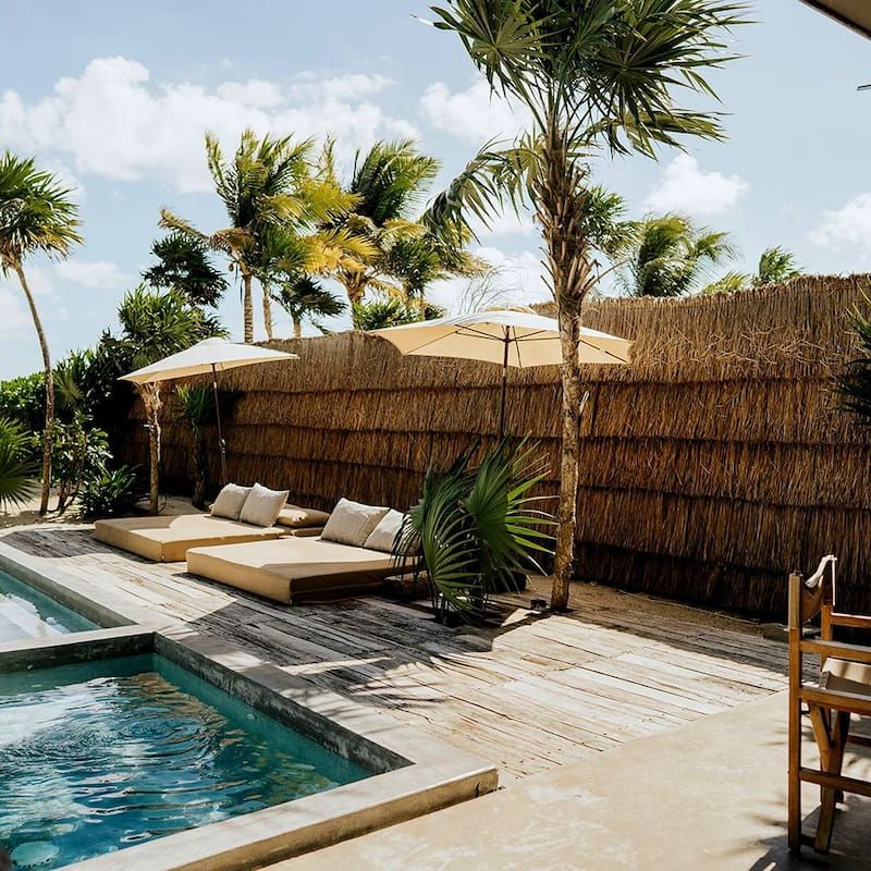 Beachfront Villa in Soliman Bay 