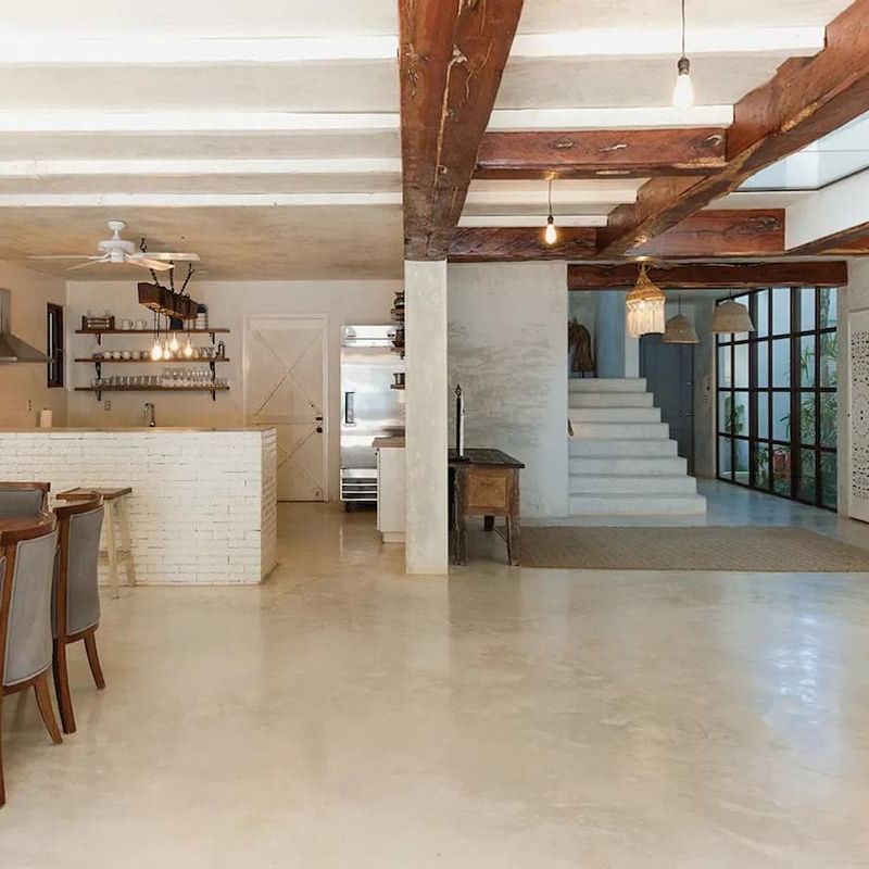 Villa in Soliman Bay 