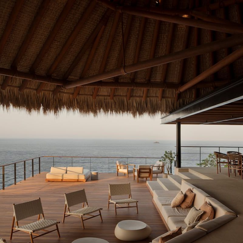 Luxury villa in Zihuatanejo