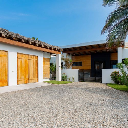 Beachfront Villa in Puerto Escondido