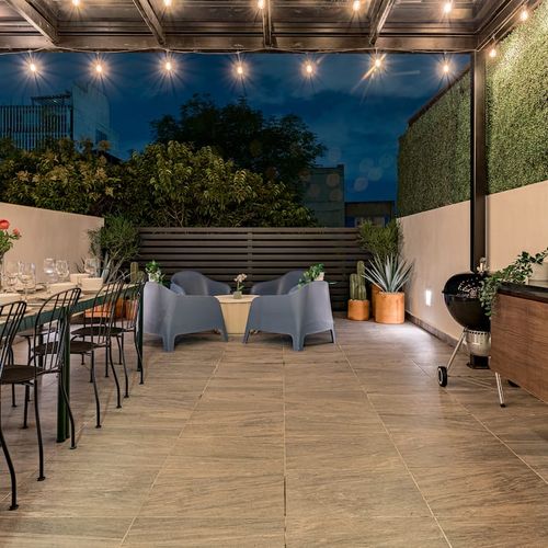 Row Home in Roma Sur