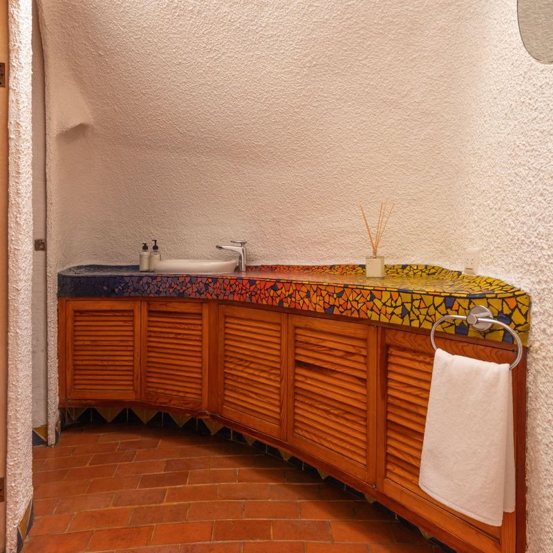 Conjunto Satelite in Satelite